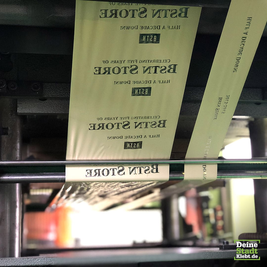 „Behind The Scenes“ beim Hardcover-Druck 1 BSTN-Lookbook