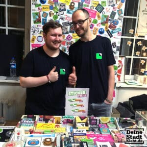 Verkaufsstand Verkaufs- und Informationsstand von DeineStadtKlebt.de bei den Berlin Graphic Days